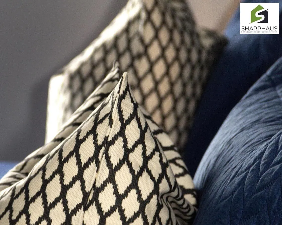 Luxury Hotel-Quality Stay In The Heart Of Brighton By Sharphaus Short Lets & Serviced Accommodation Management Apartment